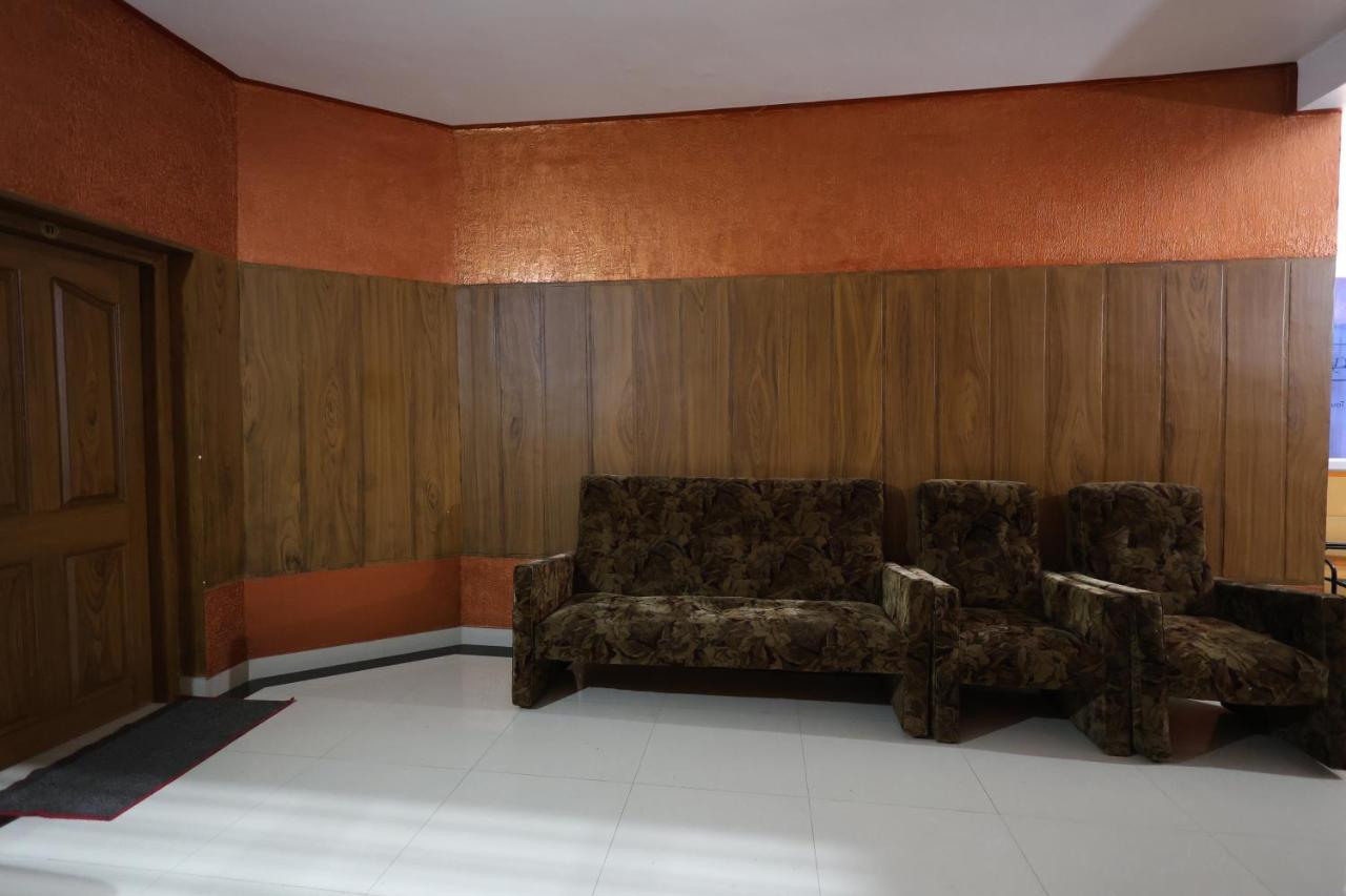 Wayanad Regal Residency Hotel Kalpetta Exterior photo