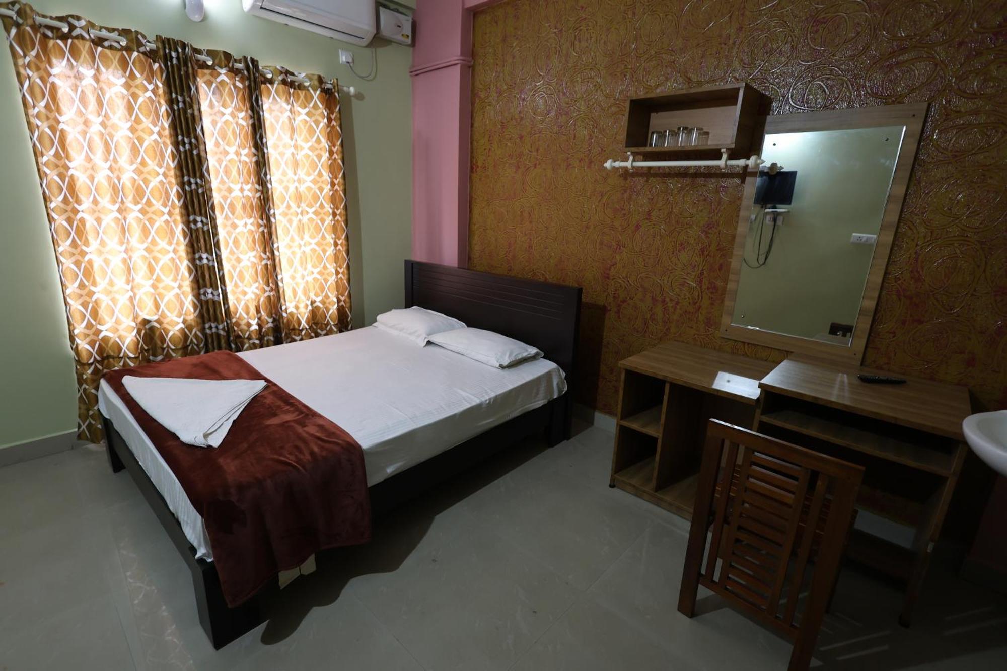 Wayanad Regal Residency Hotel Kalpetta Exterior photo